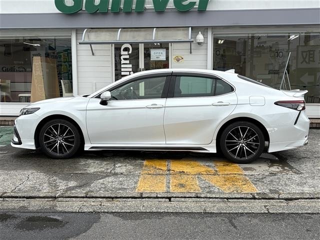 Toyota CAMRY 2021 7560281-7