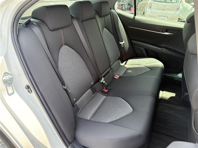 Toyota CAMRY 2019 7560282-1