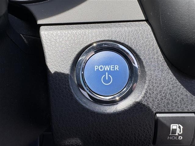 Toyota CAMRY 2019 7560282-22