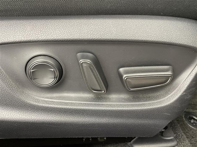 Toyota CAMRY 2019 7560283-21