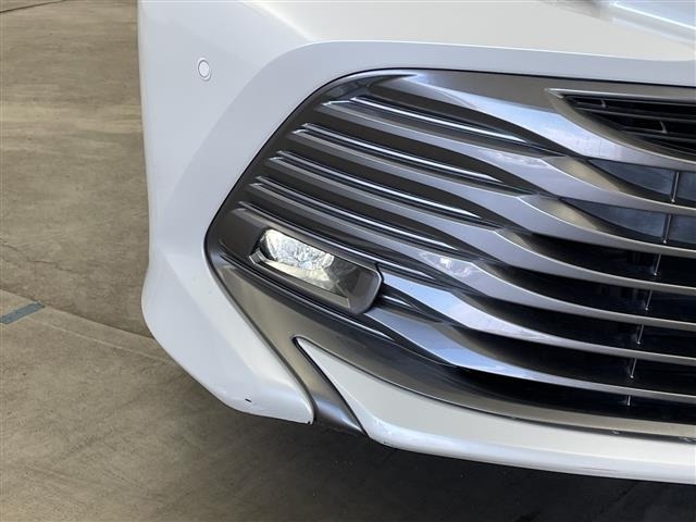 Toyota CAMRY 2019 7560283-22