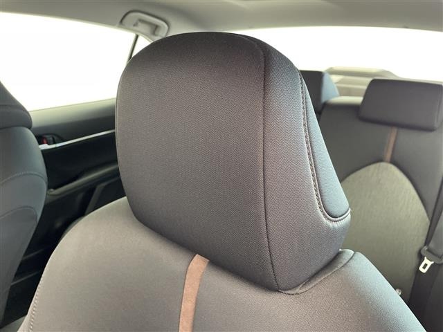 Toyota CAMRY 2019 7560283-8