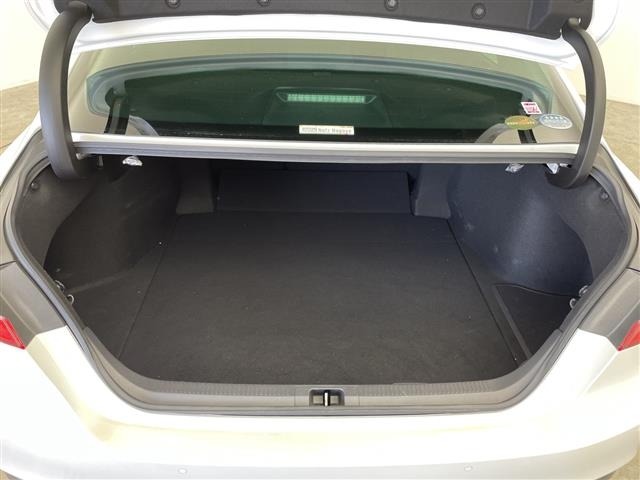 Toyota CAMRY 2019 7560283-9