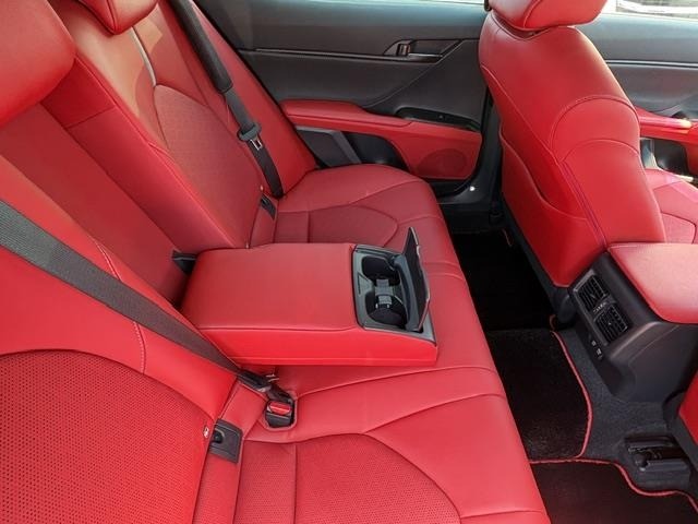 Toyota CAMRY 2021 7560284-2