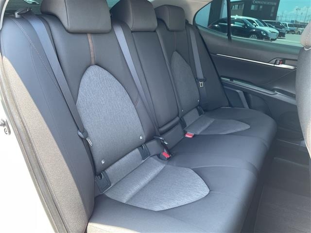 Toyota CAMRY 2018 7560285-4