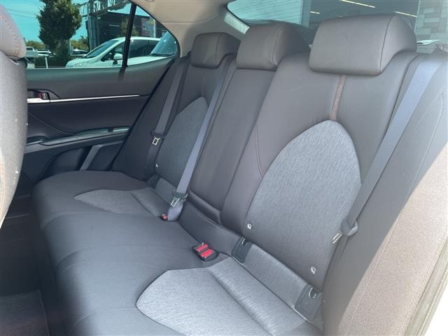 Toyota CAMRY 2018 7560285-6