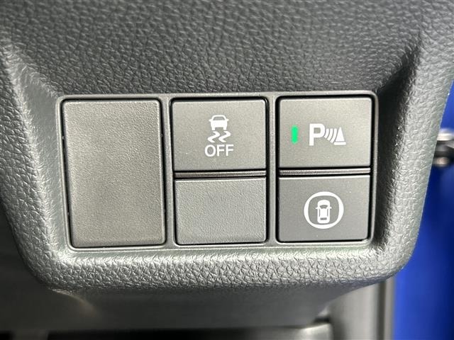 Honda CIVIC 2023 7560894-1