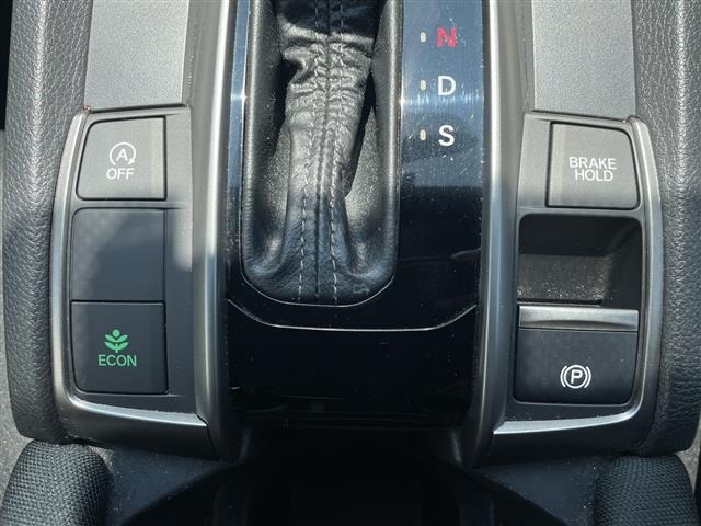 Honda CIVIC 2019 7560896-11