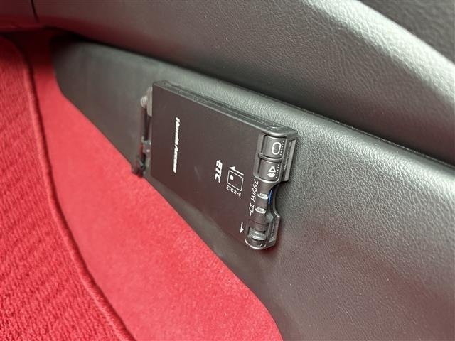 Honda CIVIC 2010 7560897-19