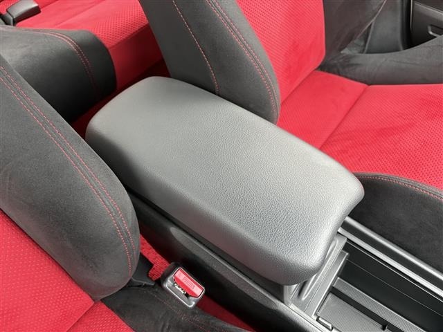 Honda CIVIC 2010 7560897-6