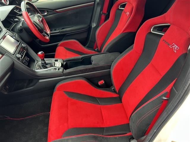 Honda CIVIC 2018 7560901-2