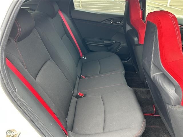 Honda CIVIC 2018 7560901-4