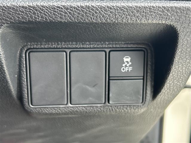 Honda CIVIC 2018 7560901-9