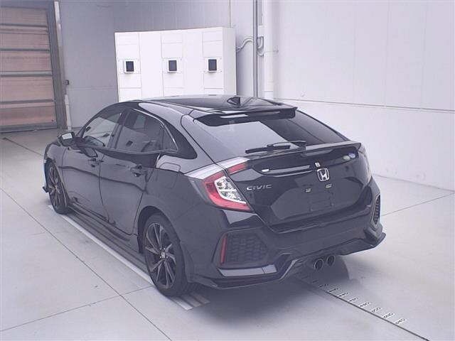 Honda CIVIC 2019 7560902-1