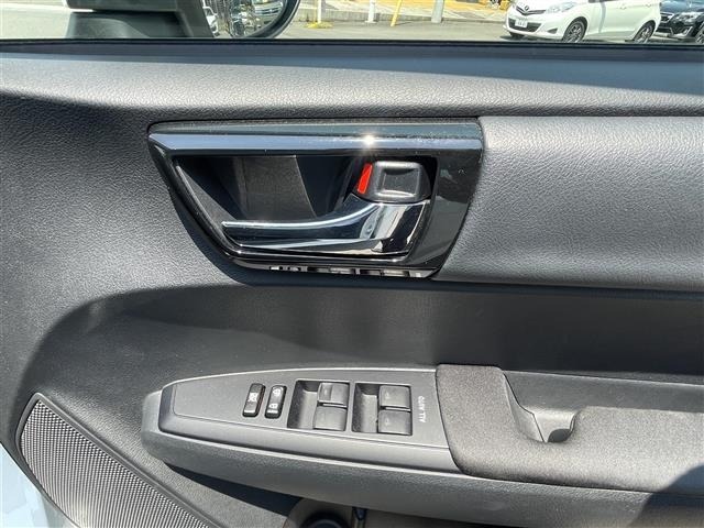 Toyota COROLLA AXIO 2018 7556534-10