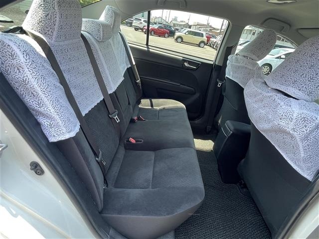 Toyota COROLLA AXIO 2018 7556534-4