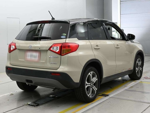 Suzuki ESCUDO 2017 7544997-1