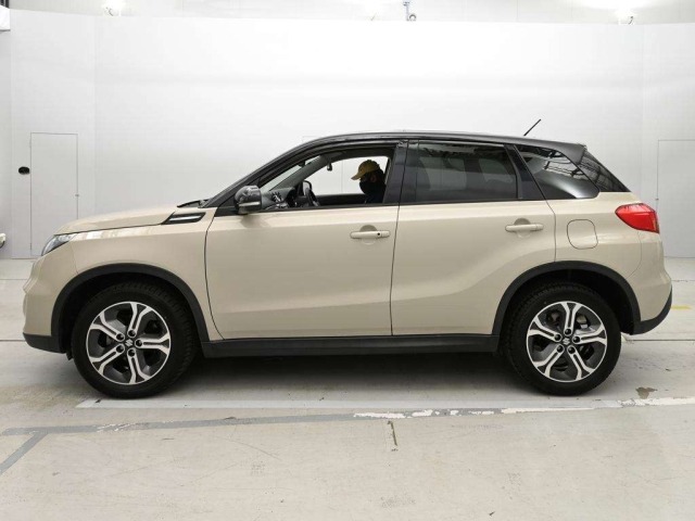 Suzuki ESCUDO 2017 7544997-4