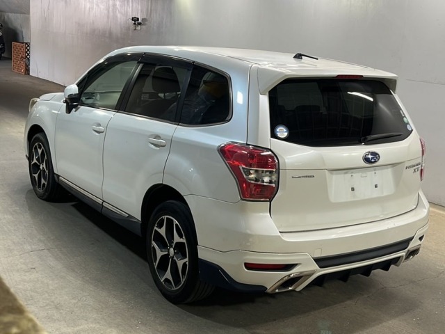 Subaru FORESTER 2013 7561383-1