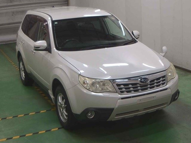 Subaru FORESTER 2011 7561387-0