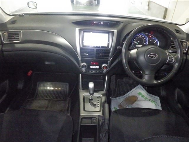 Subaru FORESTER 2011 7561387-3