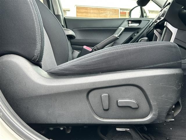 Subaru FORESTER 2016 7561633-4