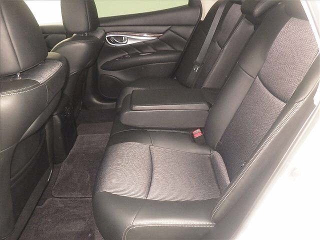Nissan FUGA 2013 7560708-7