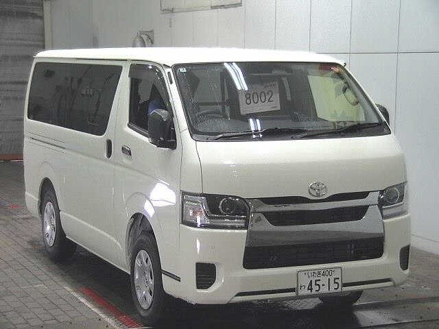 Toyota HIACE VAN 2026 7561241-0