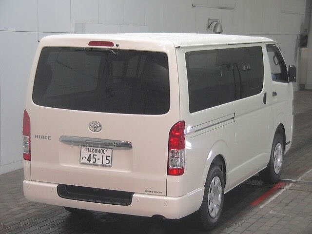 Toyota HIACE VAN 2026 7561241-5