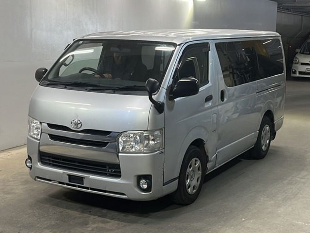 Toyota HIACE VAN 2015 7561288-0