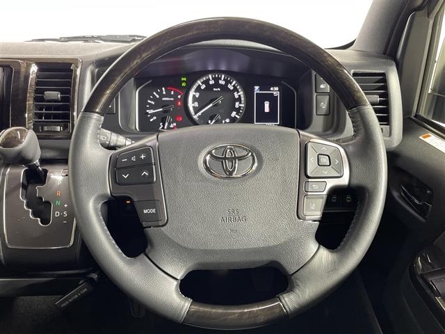 Toyota HIACE VAN 2023 7561416-21