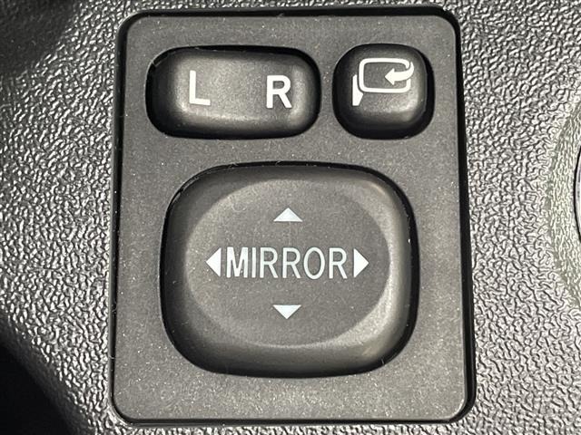 Toyota HIACE VAN 2023 7561416-4