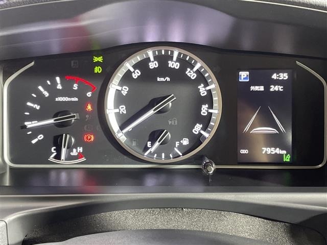 Toyota HIACE VAN 2023 7561416-5