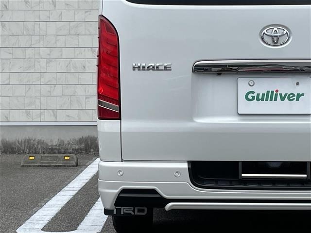 Toyota HIACE VAN 2021 7561417-8