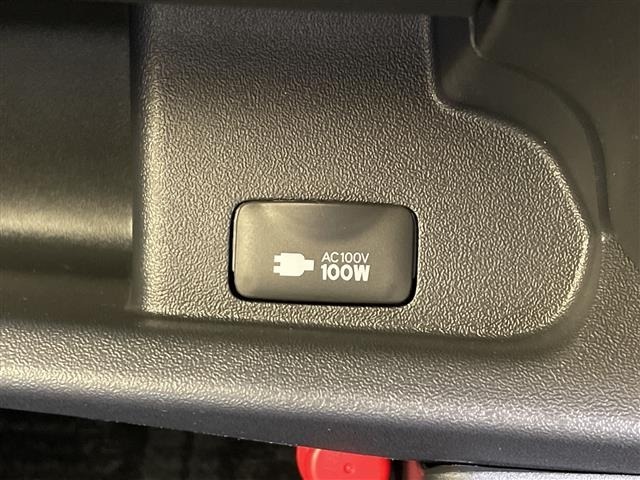 Toyota HIACE VAN 2025 7561425-9