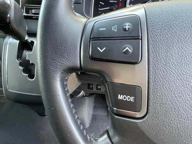 Toyota HIACE VAN 2020 7561426-6