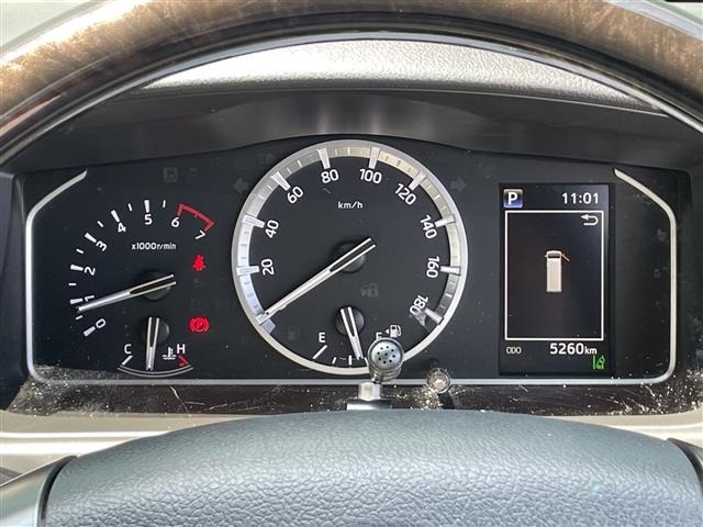Toyota HIACE VAN 2026 7561428-1