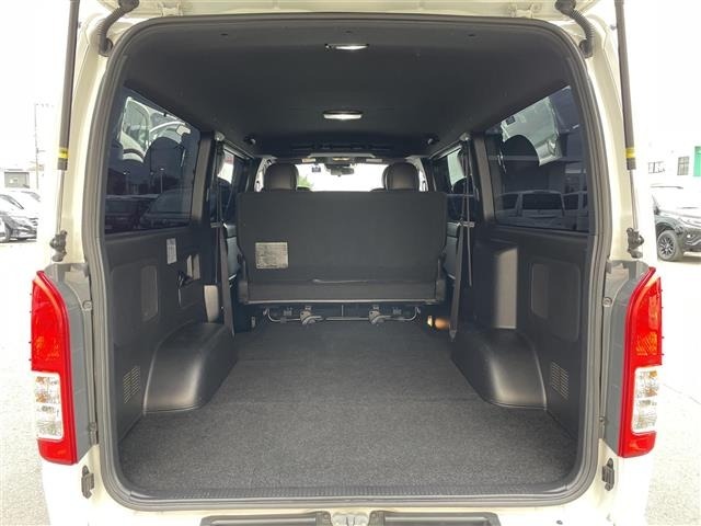 Toyota HIACE VAN 2019 7561429-10