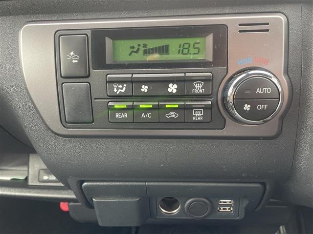 Toyota HIACE VAN 2019 7561443-10