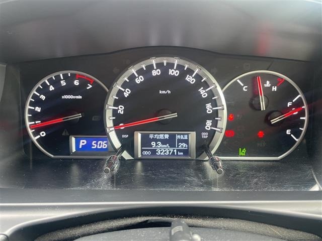 Toyota HIACE VAN 2019 7561443-14