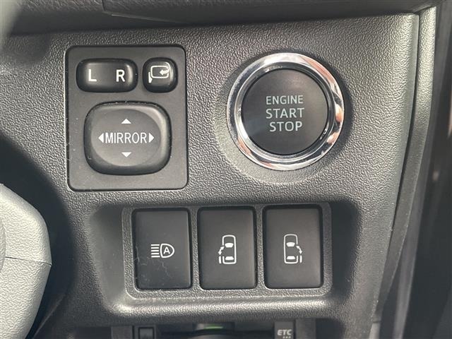 Toyota HIACE VAN 2019 7561443-17