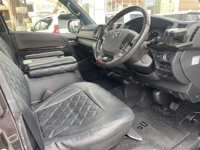 Toyota HIACE VAN 2019 7561443-20