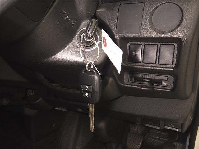 Toyota HIACE VAN 2020 7561651-8