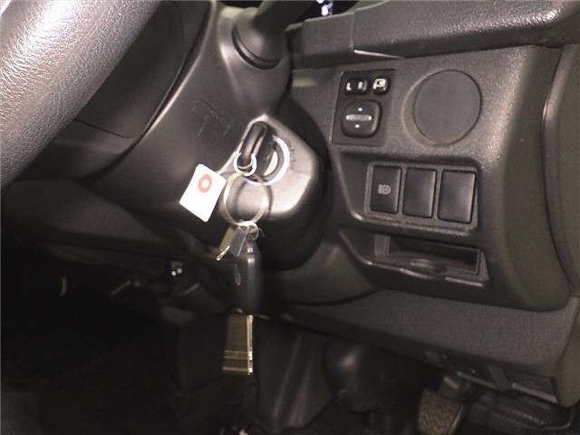 Toyota HIACE VAN 2023 7561653-8