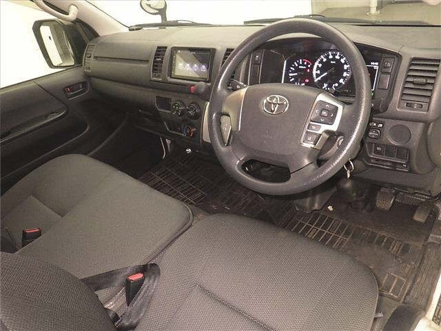 Toyota HIACE VAN 2022 7561696-3