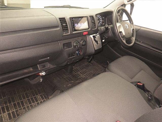 Toyota HIACE VAN 2022 7561696-4
