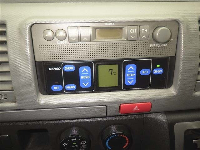 Toyota HIACE VAN 2009 7561699-6