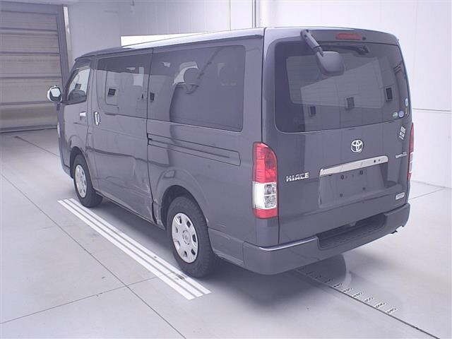 Toyota HIACE VAN 2019 7561708-1