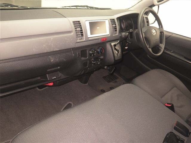 Toyota HIACE VAN 2013 7561724-4