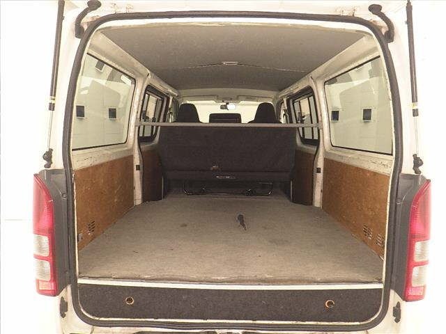 Toyota HIACE VAN 2013 7561724-7